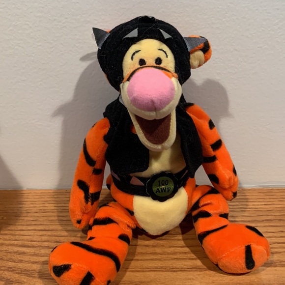 Disney Tigger Mini bean bag bundle - Picture 4 of 9
